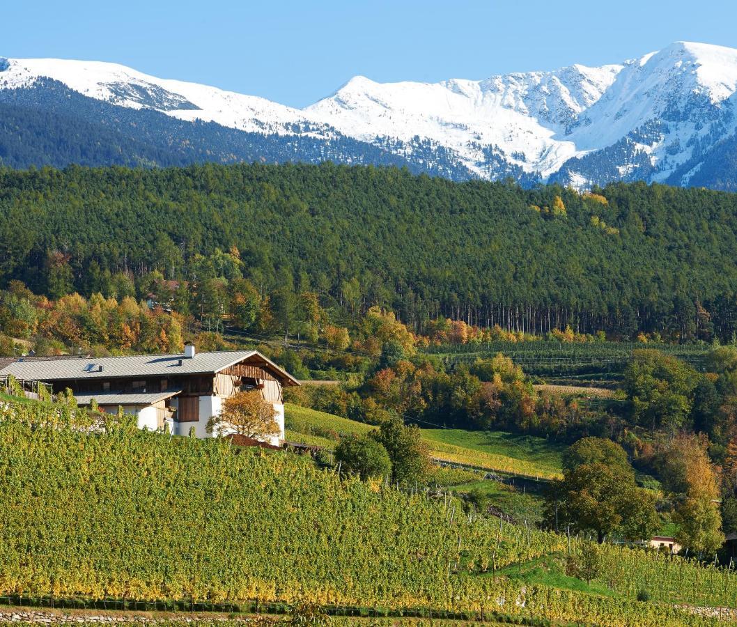 Strasserhof Tenuta-Weingut Vahrn المظهر الخارجي الصورة
