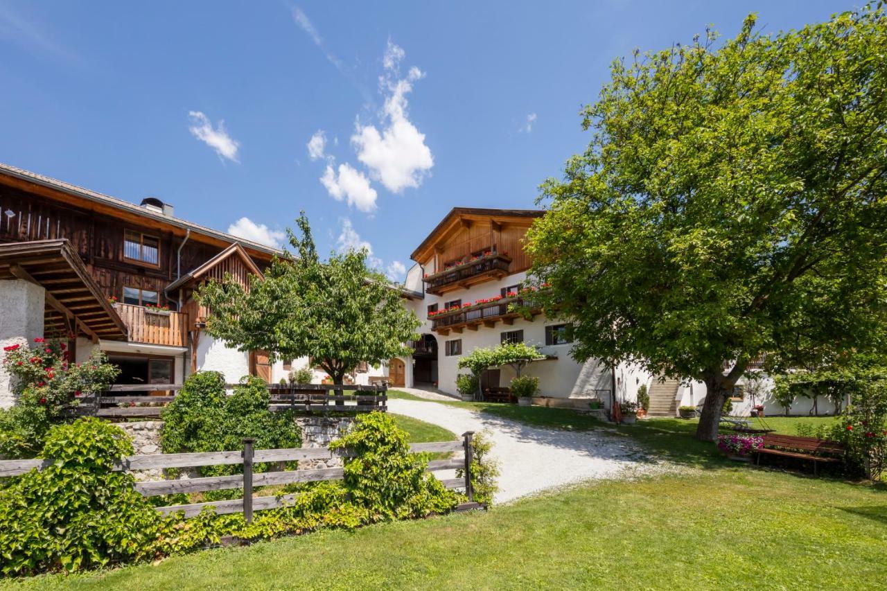 Strasserhof Tenuta-Weingut Vahrn المظهر الخارجي الصورة